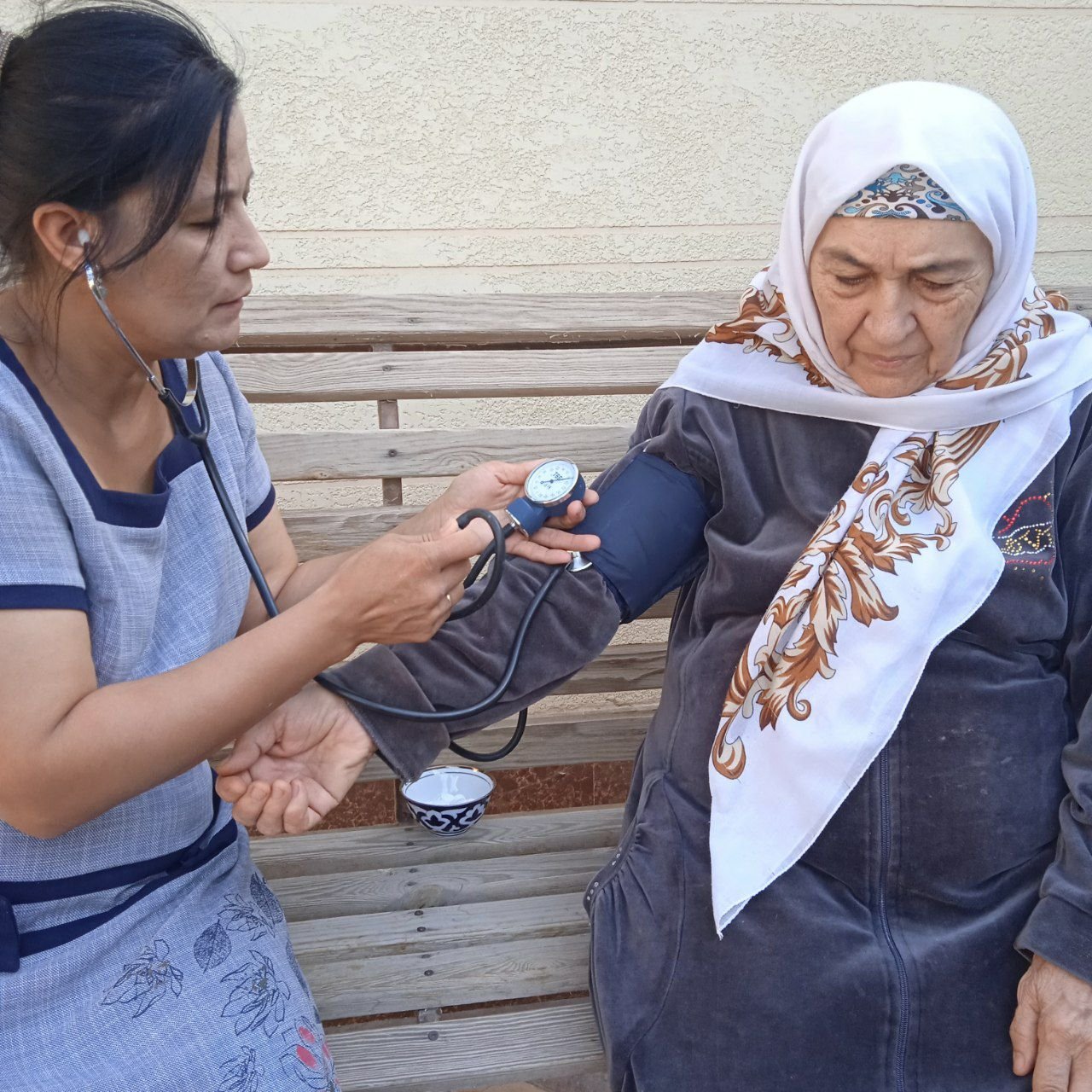 Aholiga individual potronaj hizmat ko'rsatish.